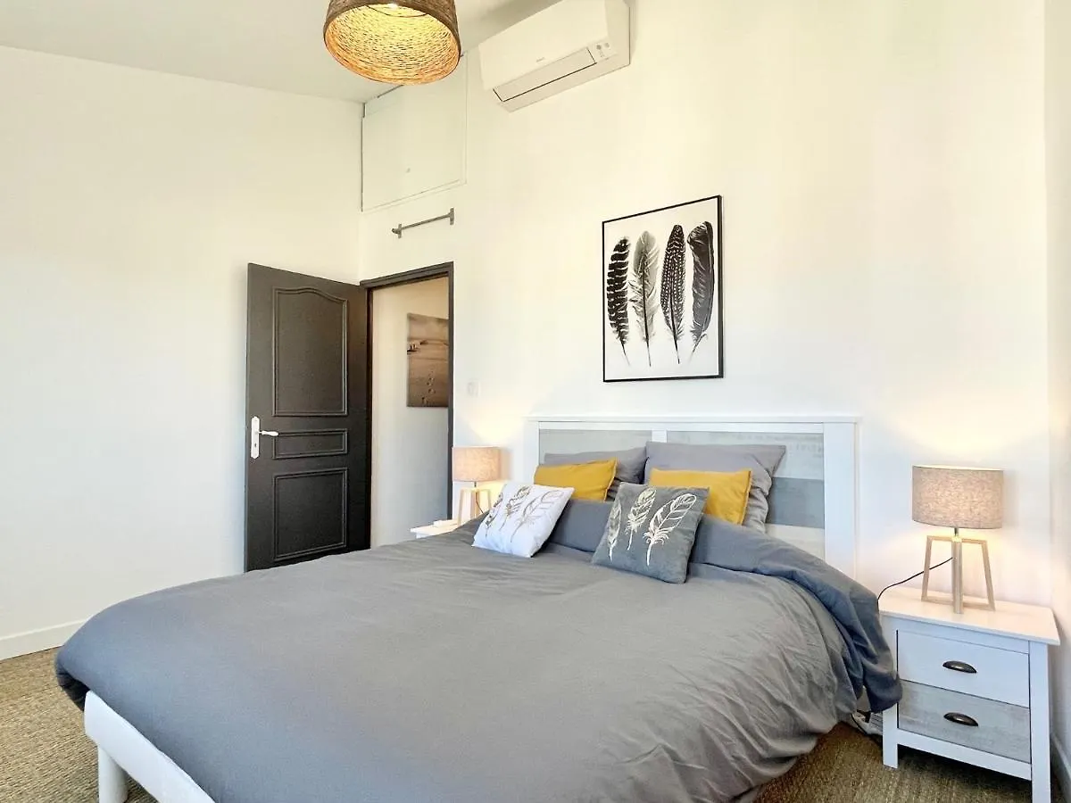L'Octogone Apartment Grimaud 0*,  France